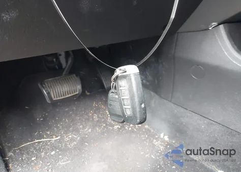 2011 Kia Sorento Ex V6 z USA, uszkodzony, nr VIN 5XYKUDA22BG053610